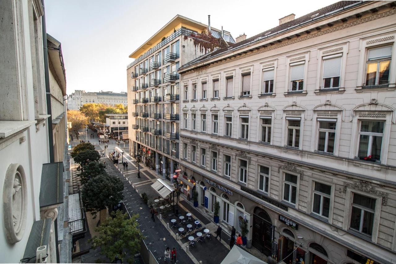 Aria Hotel Budapest By Library Hotel Collection Exterior photo